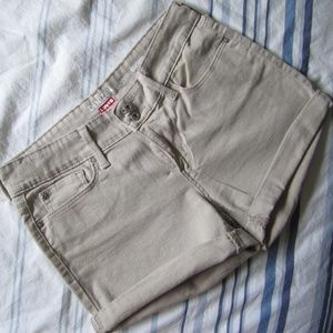 Tan Levi's shorts